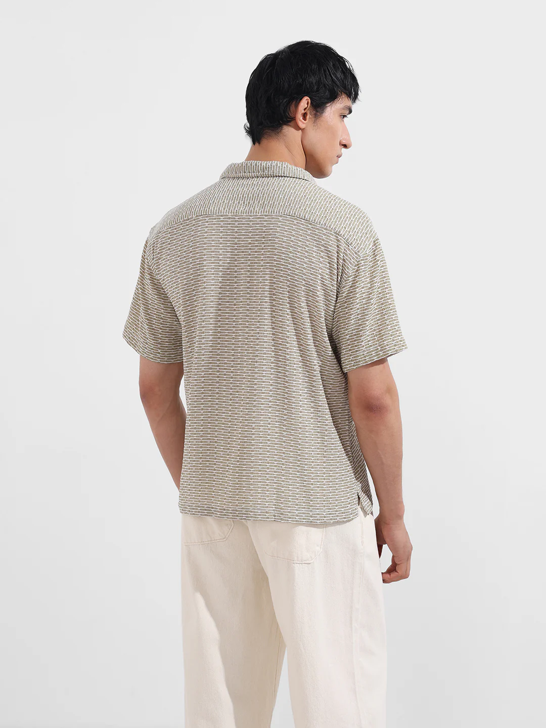 Men's Green Relaxed Fit Resort Wear Textured Shirt - Image 6