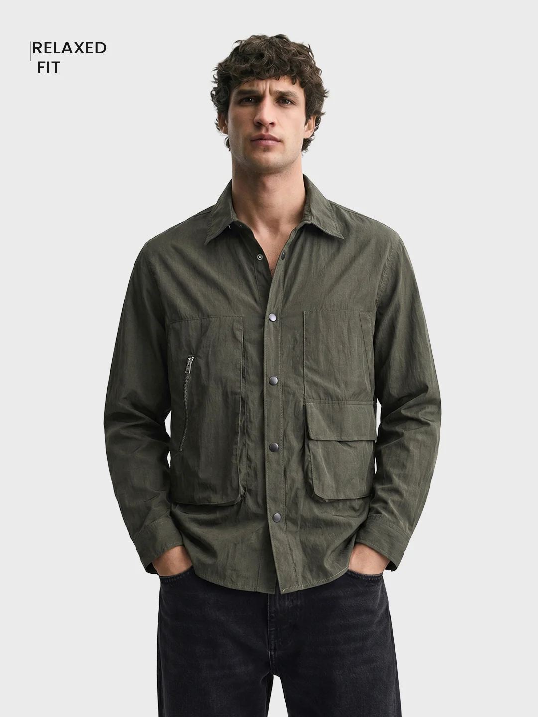 Men's Green Relaxed Fit Solid Casual Shirts