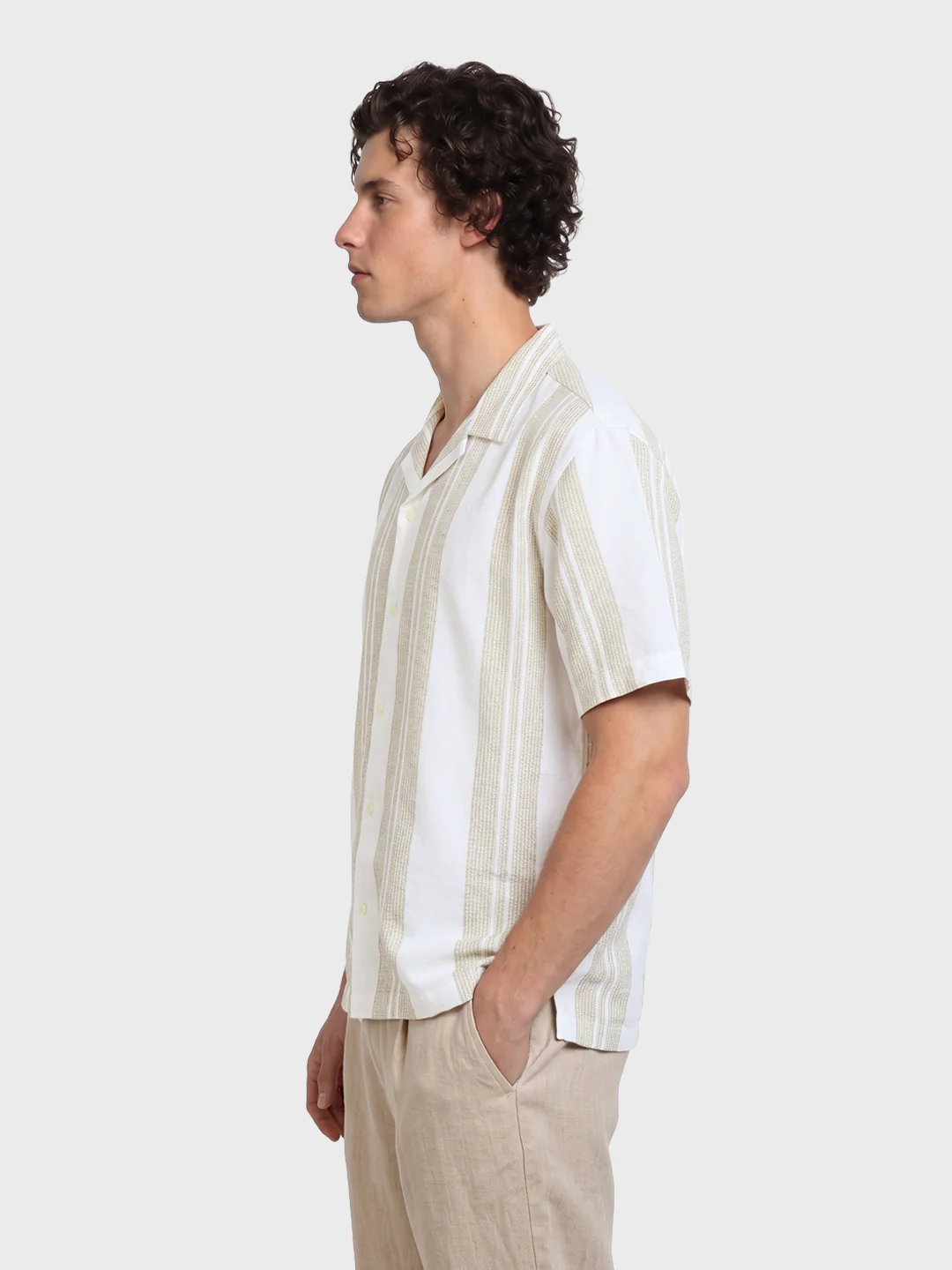 Men's Green Relaxed Fit Striped Resort Wear Shirt - Image 4