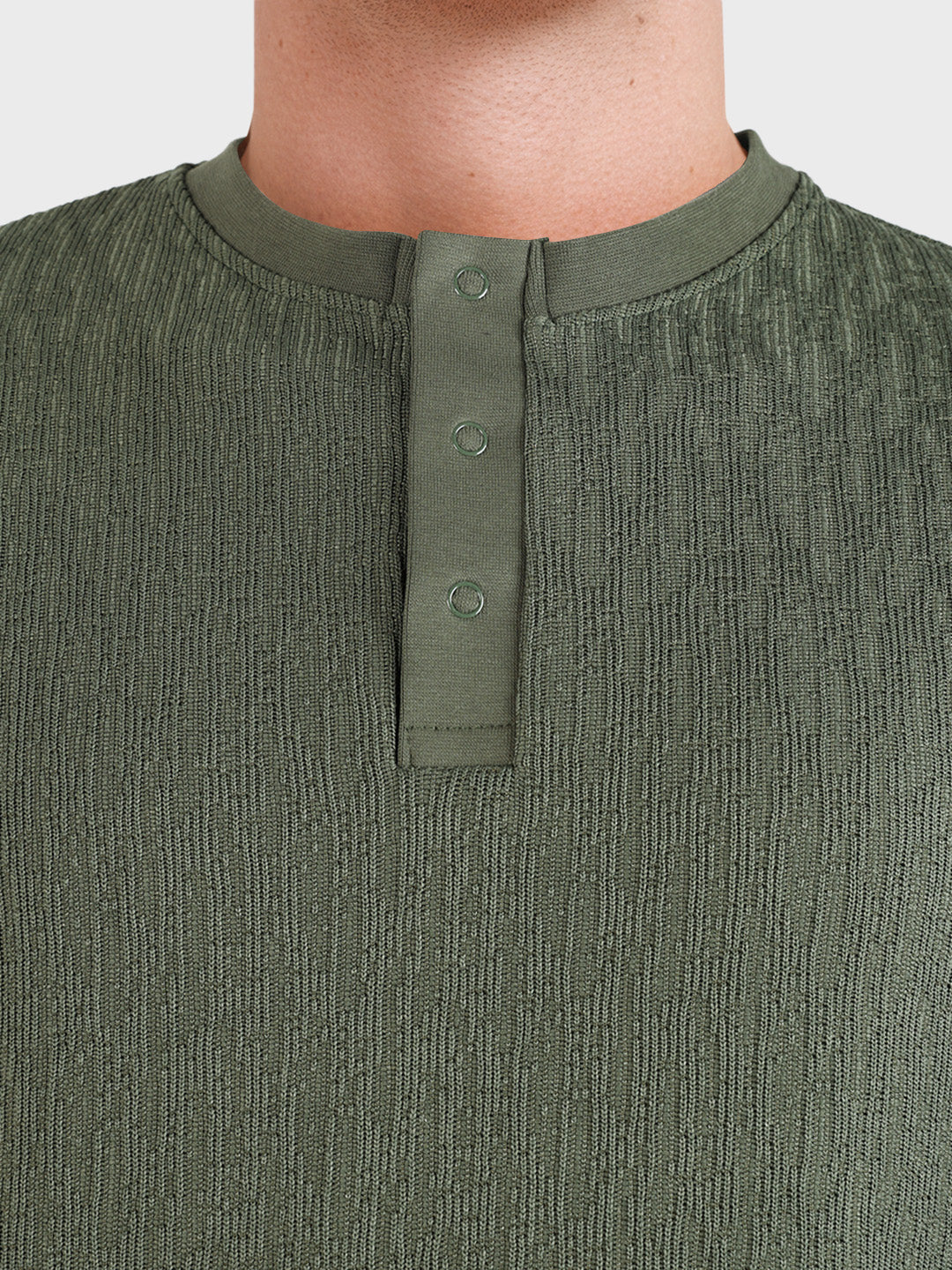 Men's Green Relaxed Fit Solid Casual T-Shirts - Image 3