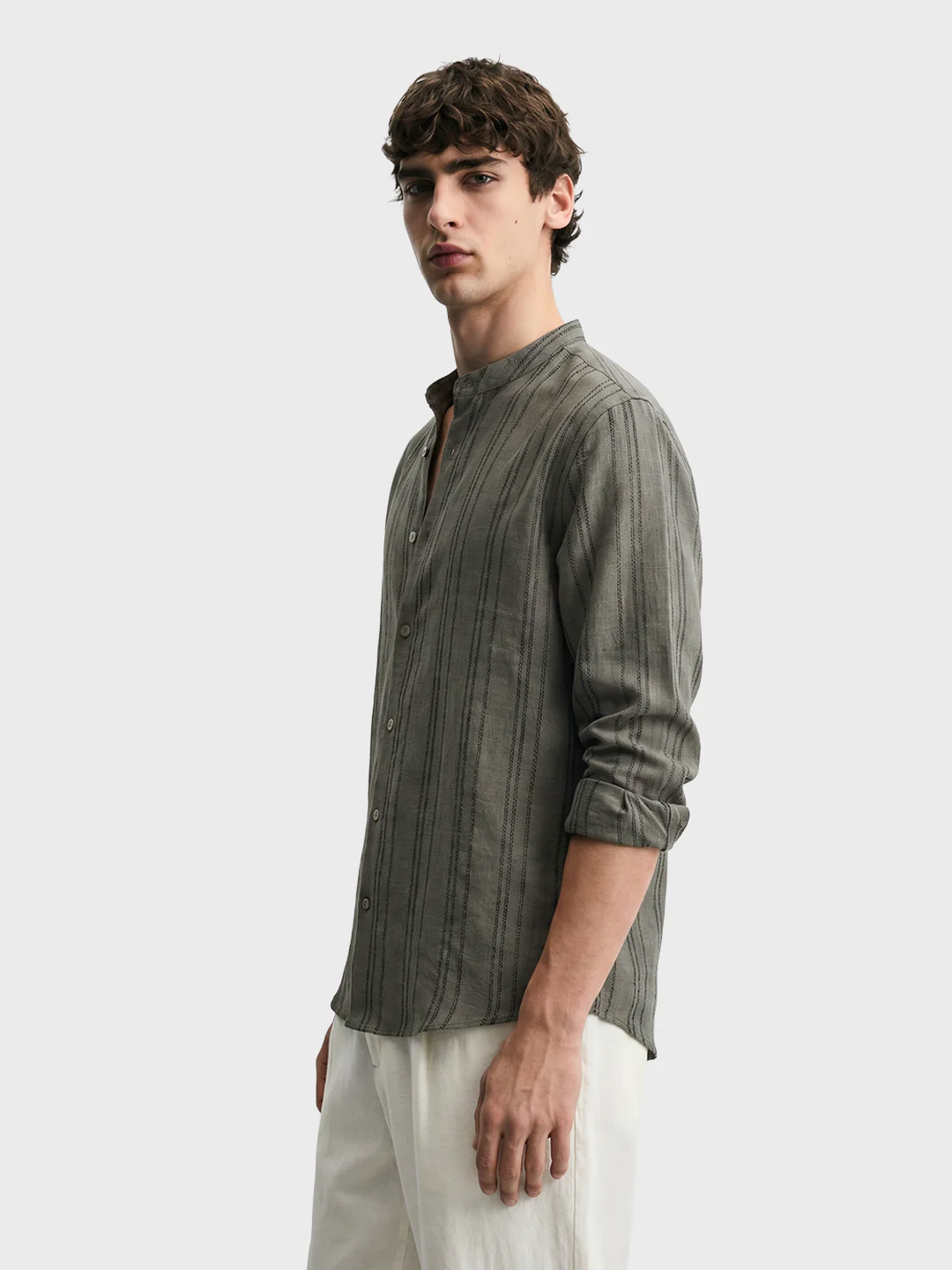 Men's Green Relaxed Fit Vertical Stripes Resort Wear Shirt - Image 4