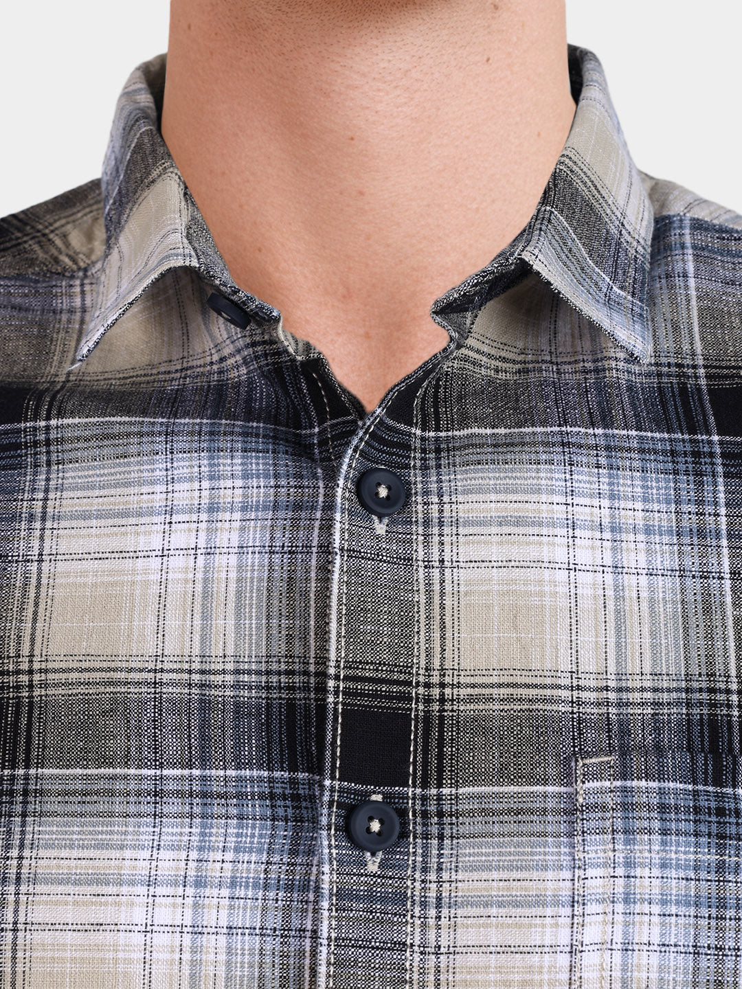 Men's Green Slim Fit Checkered Casual Shirt - Image 3