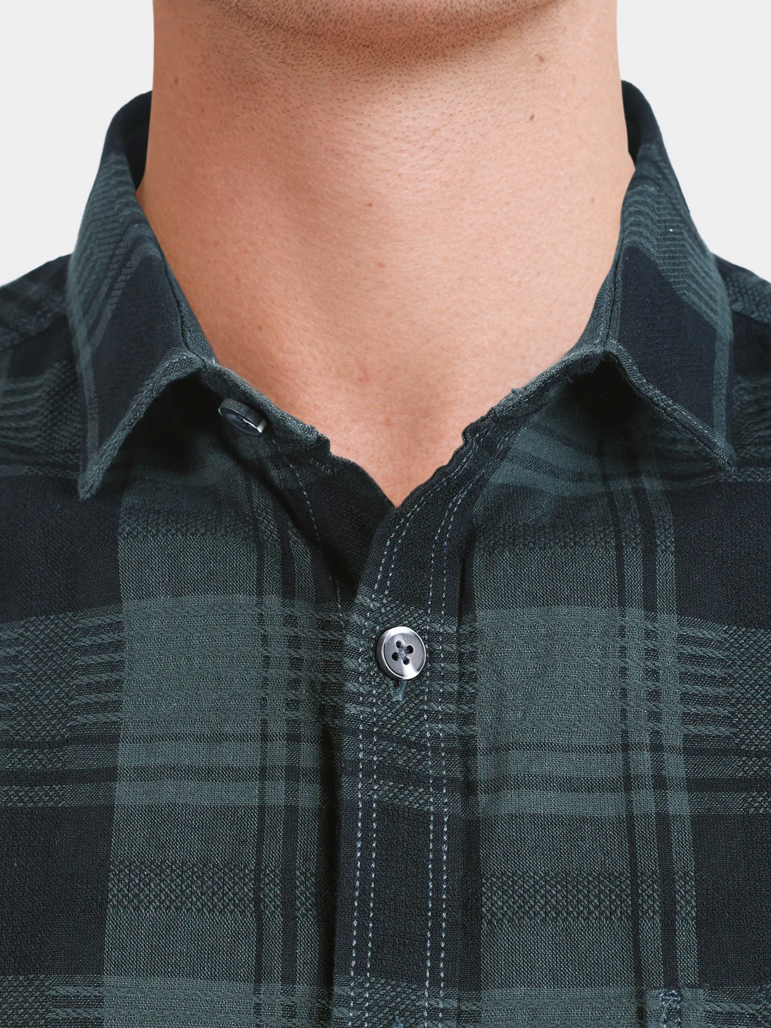 Men's Green Slim Fit Checkered Casual Shirt - Image 3