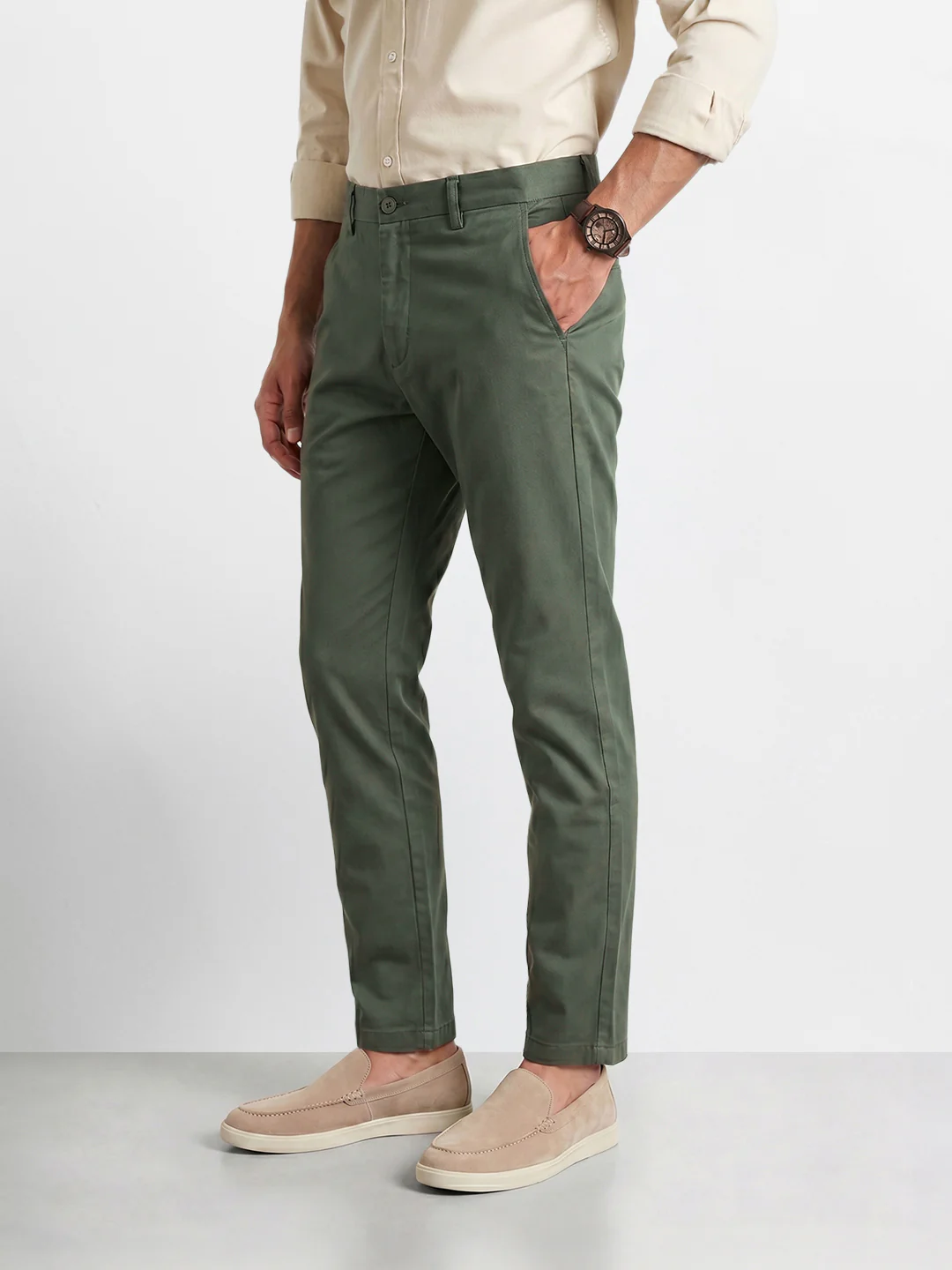 Men's Green Slim Fit Solid Casual Chinos - Image 4