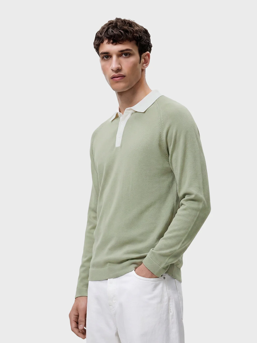 Men's Green Slim Fit Solid Casual Polos T-Shirt - Image 4