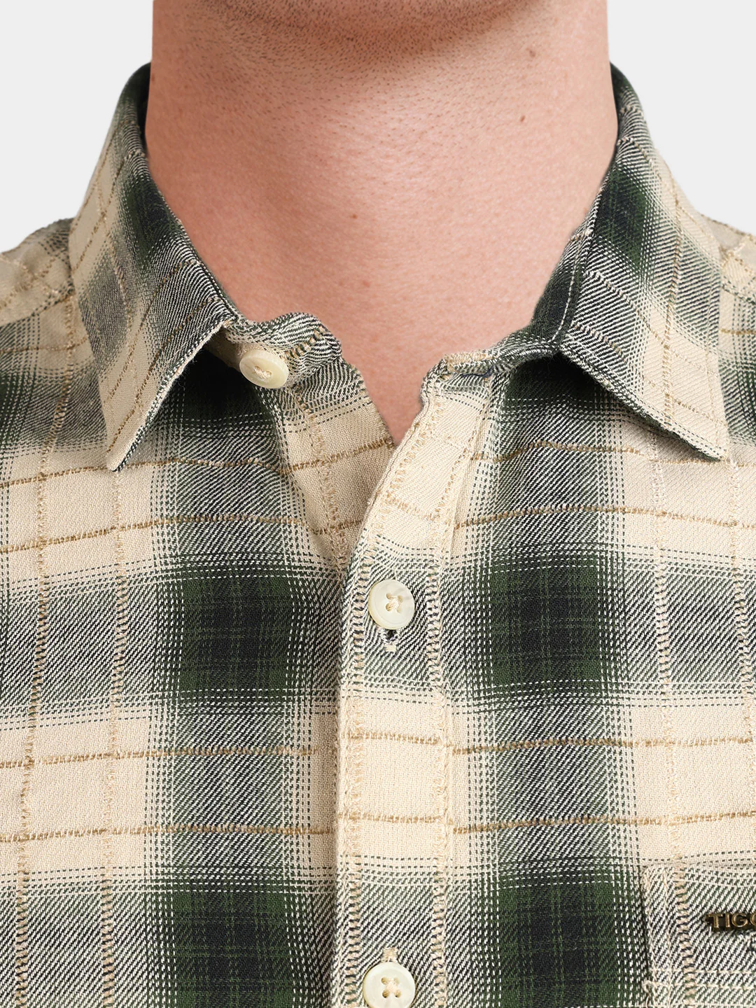 Men's Green Slim Fit Checkered Casual Shirt - Image 3