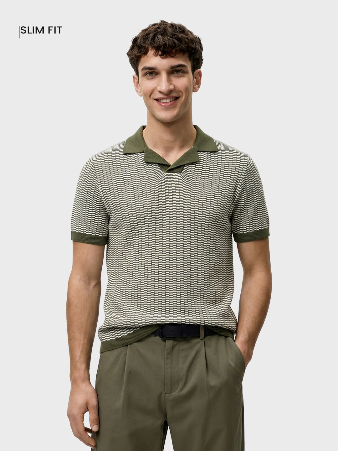 Men's Green Slim Fit Solid Flat Knit Polos T-Shirts - Image 2