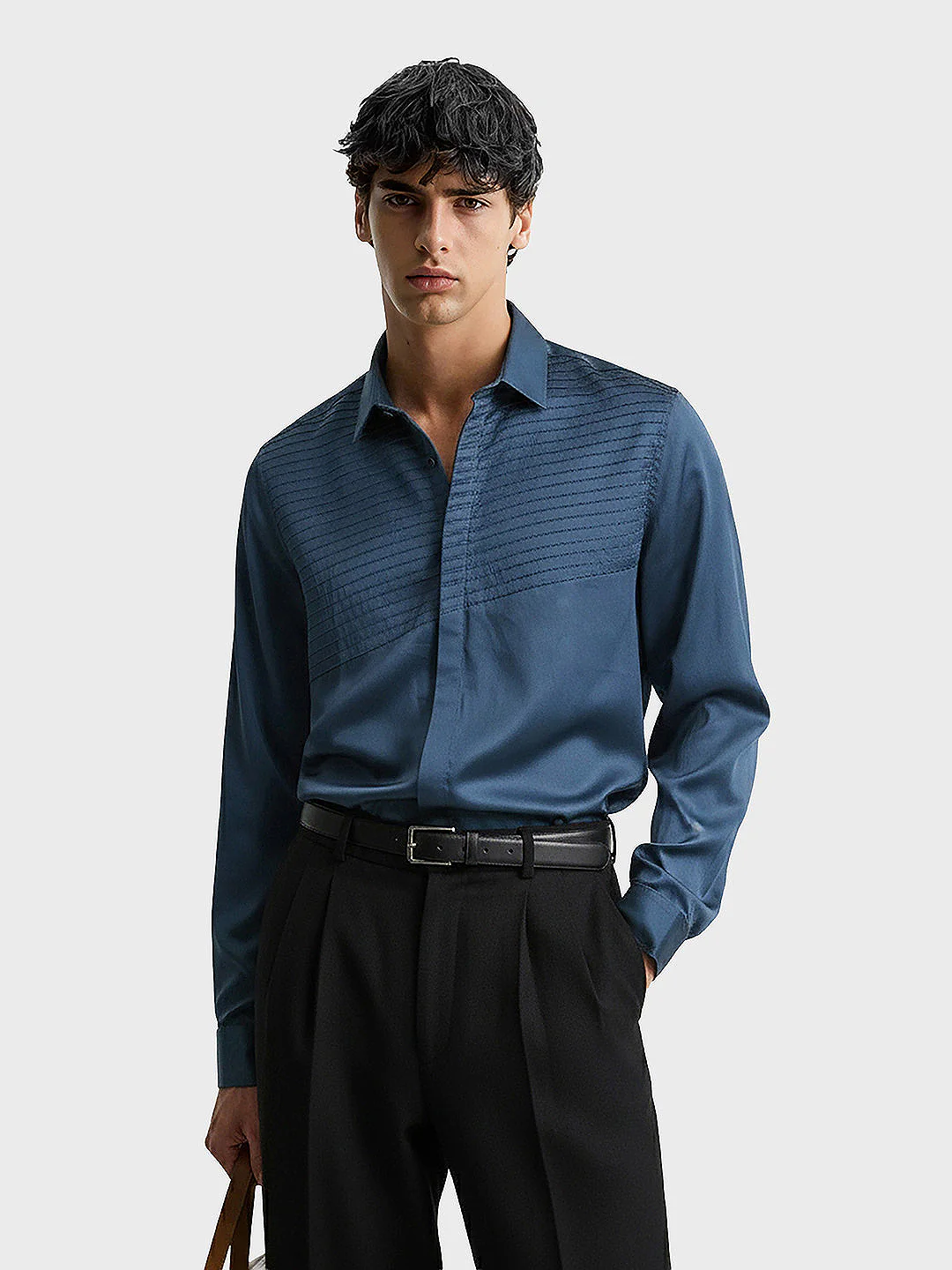 Men's Green Slim Fit Solid Party Wear Shirt