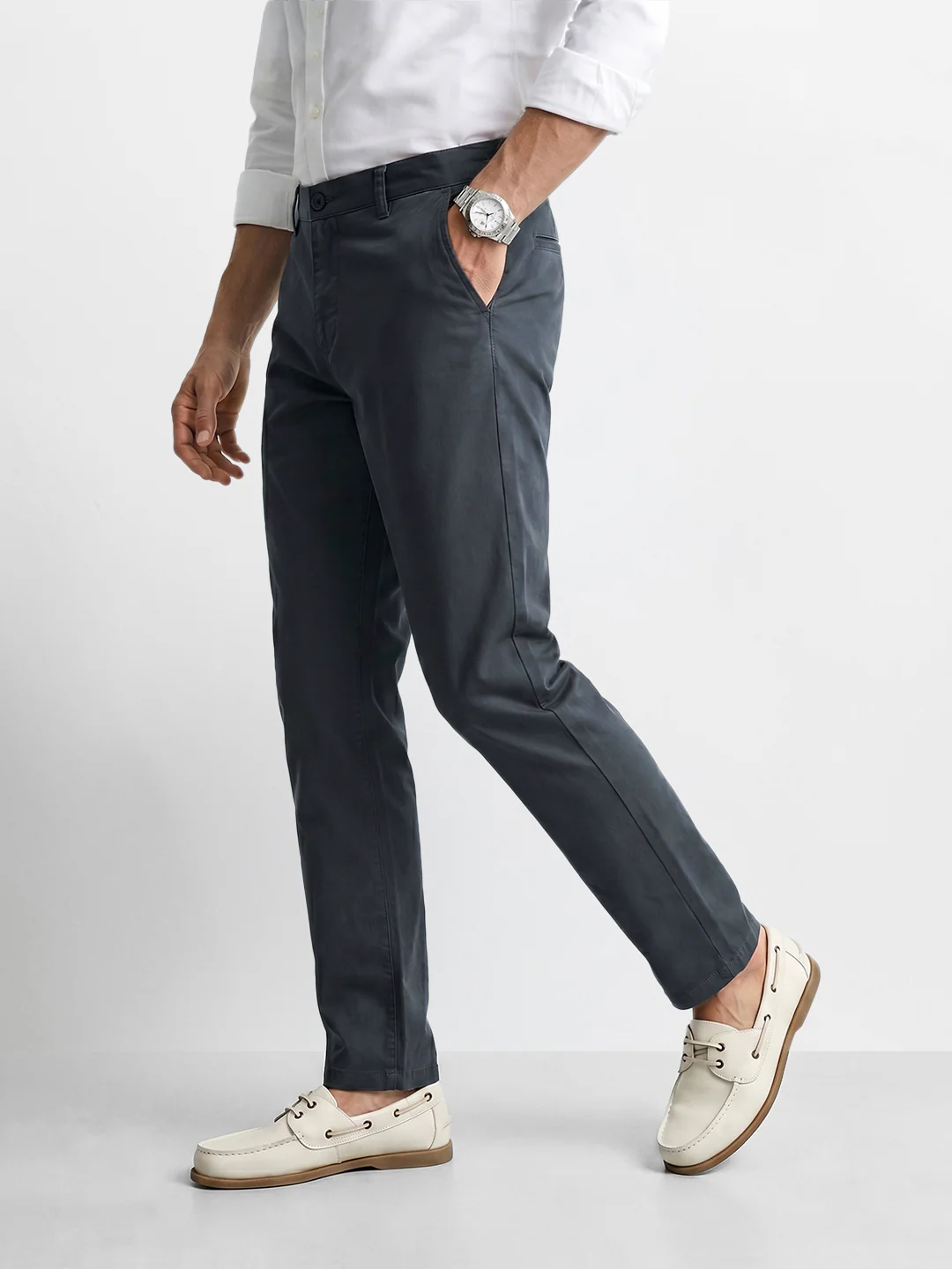 Men's Grey Regular Fit Solid Casual Chinos - Image 4