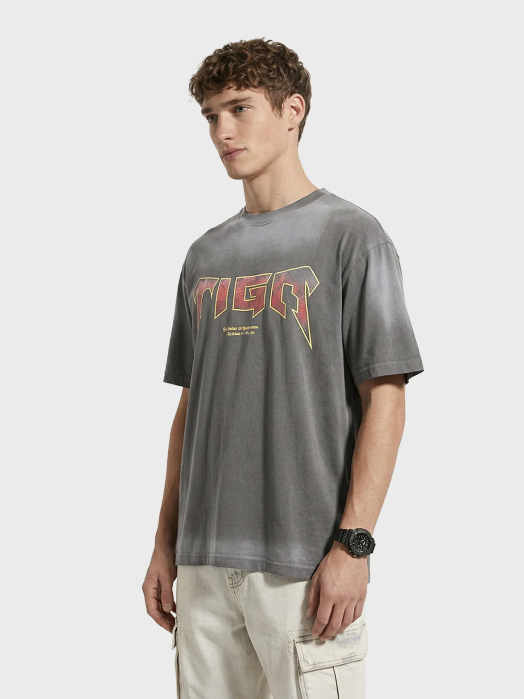 Men's Grey Relaxed Fit Graphic Printed 240 GSM Street Wear T-Shirt - Image 4