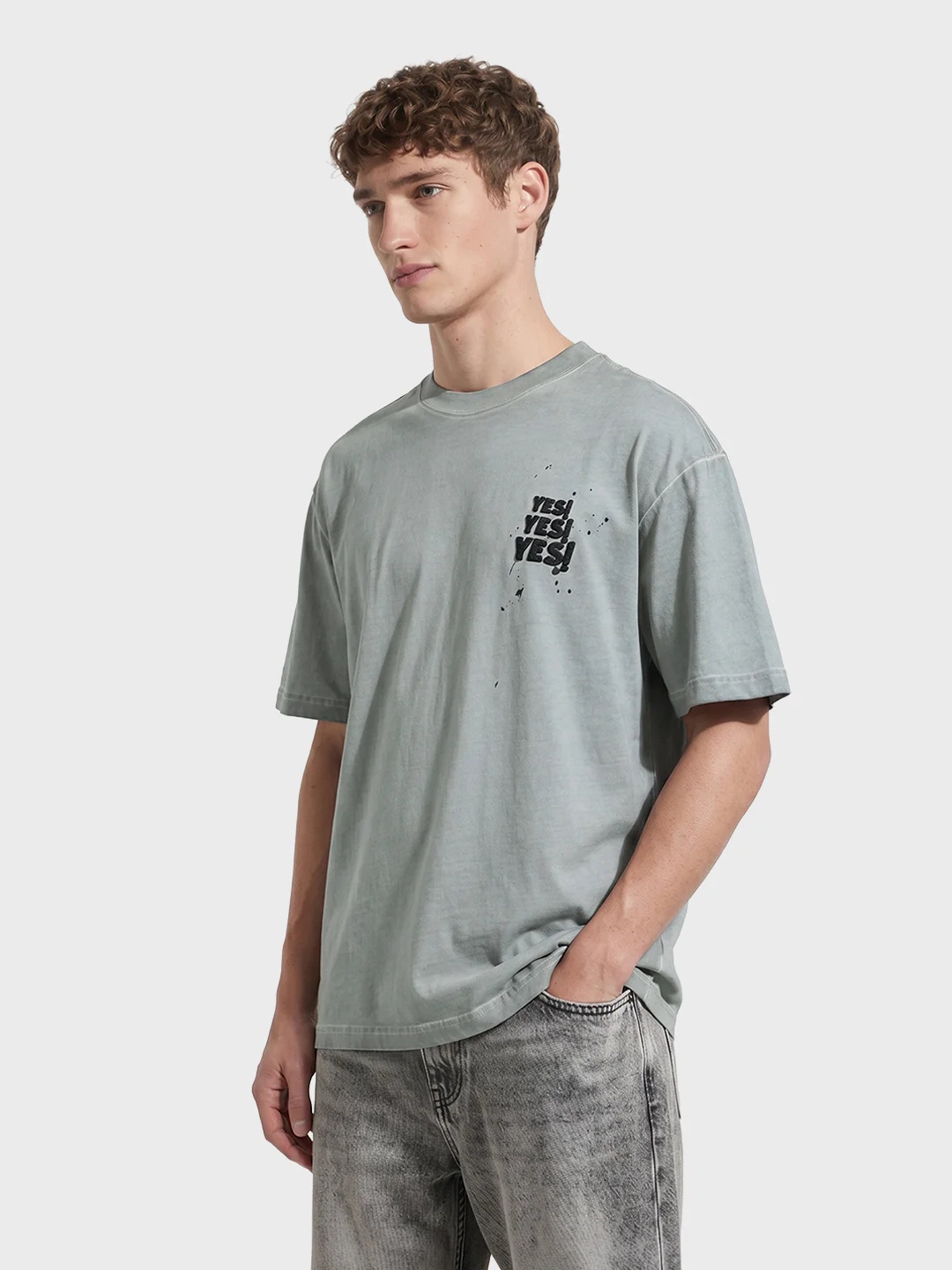 Men's Grey Relaxed Fit Graphic Printed 240 GSM Street Wear T-Shirt - Image 4