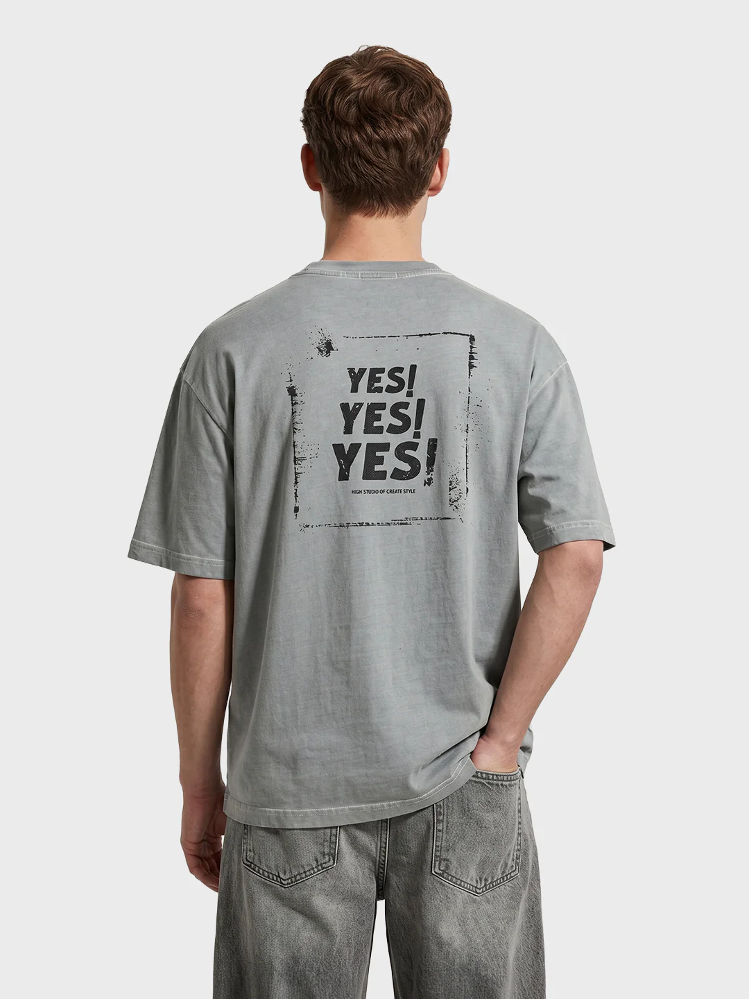 Men's Grey Relaxed Fit Graphic Printed 240 GSM Street Wear T-Shirt - Image 5