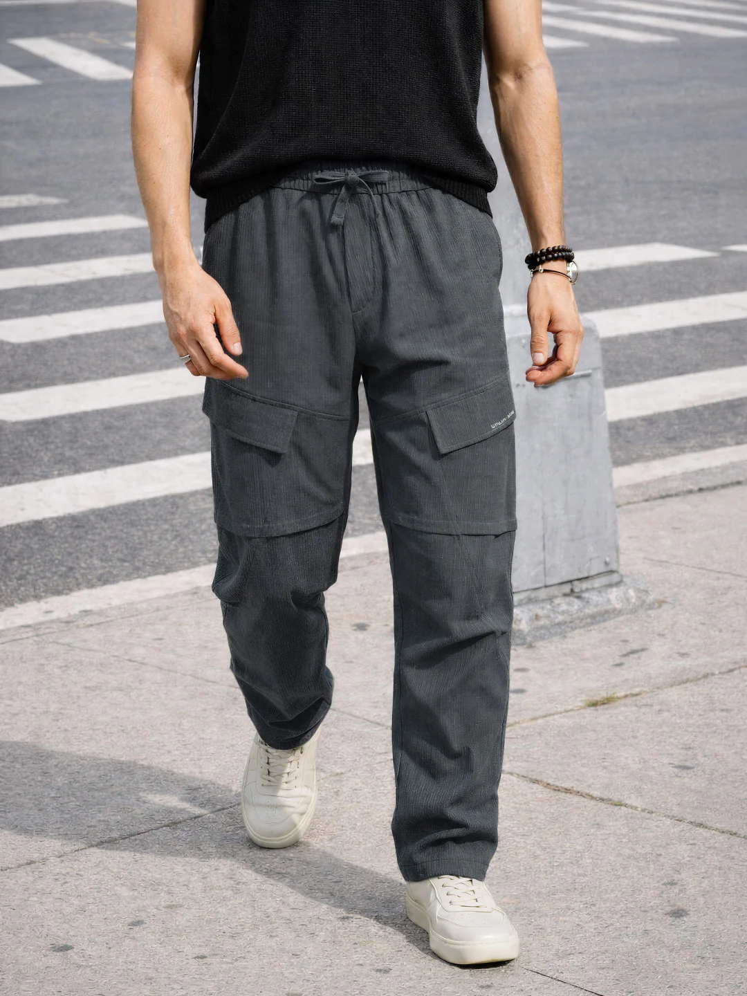 Men's Grey Relaxed Fit Solid Utility Cargo