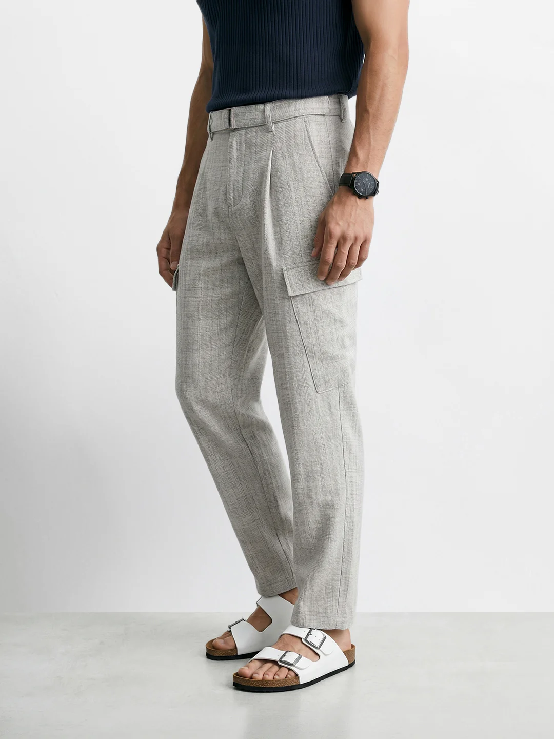 Men's Grey Relaxed Fit Solid Casual Cargo - Image 4