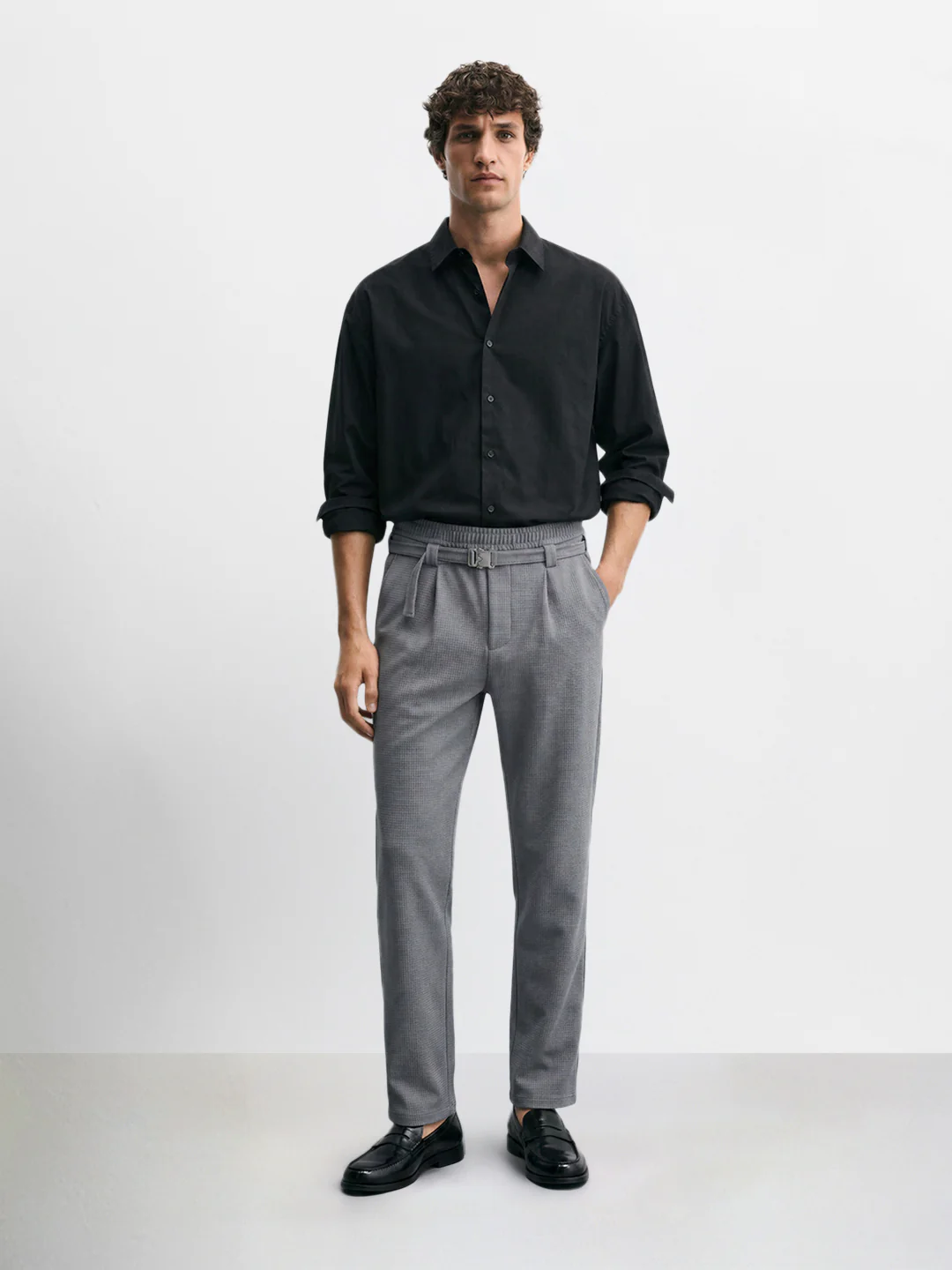 Men's Grey Relaxed Staright Fit Solid Casual Trousers - Image 6