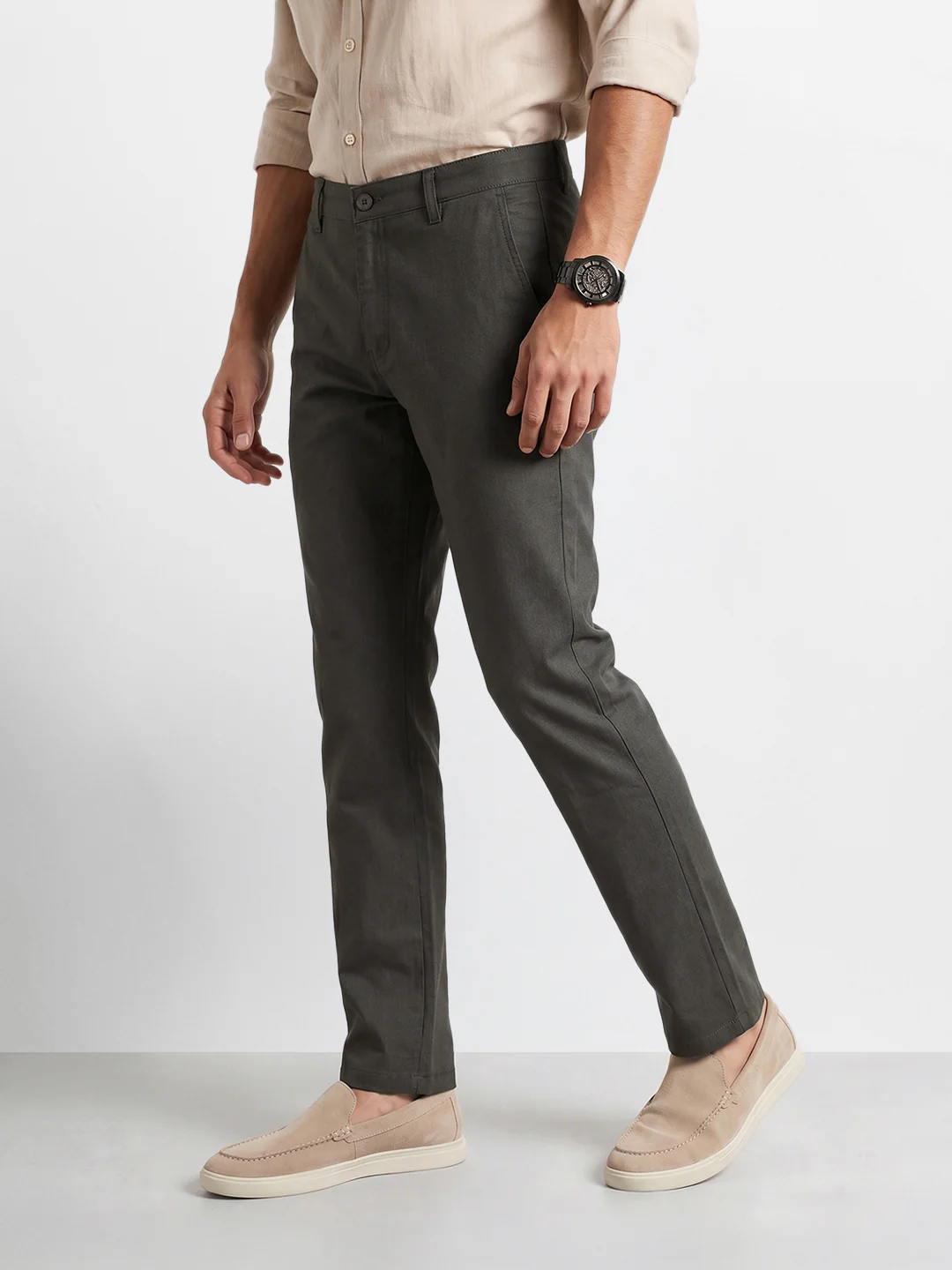 Men's Olive Slim Fit Solid Casual Chinos - Image 4