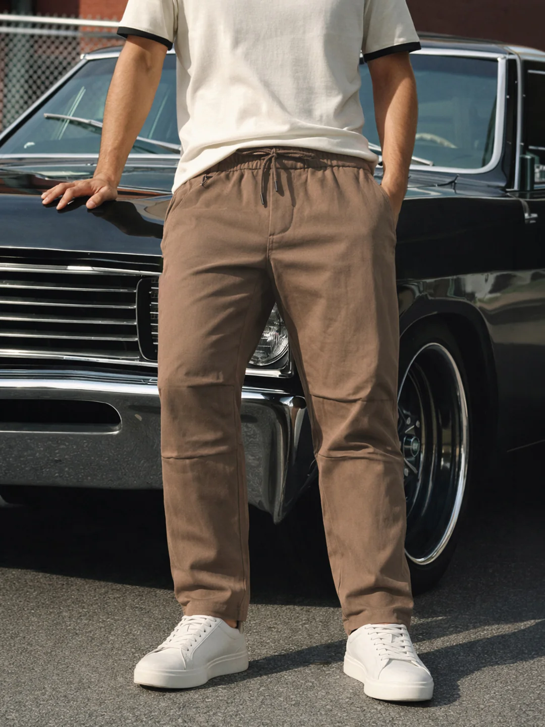 Men's Khaki Relaxed Fit Solid Utility Joggers