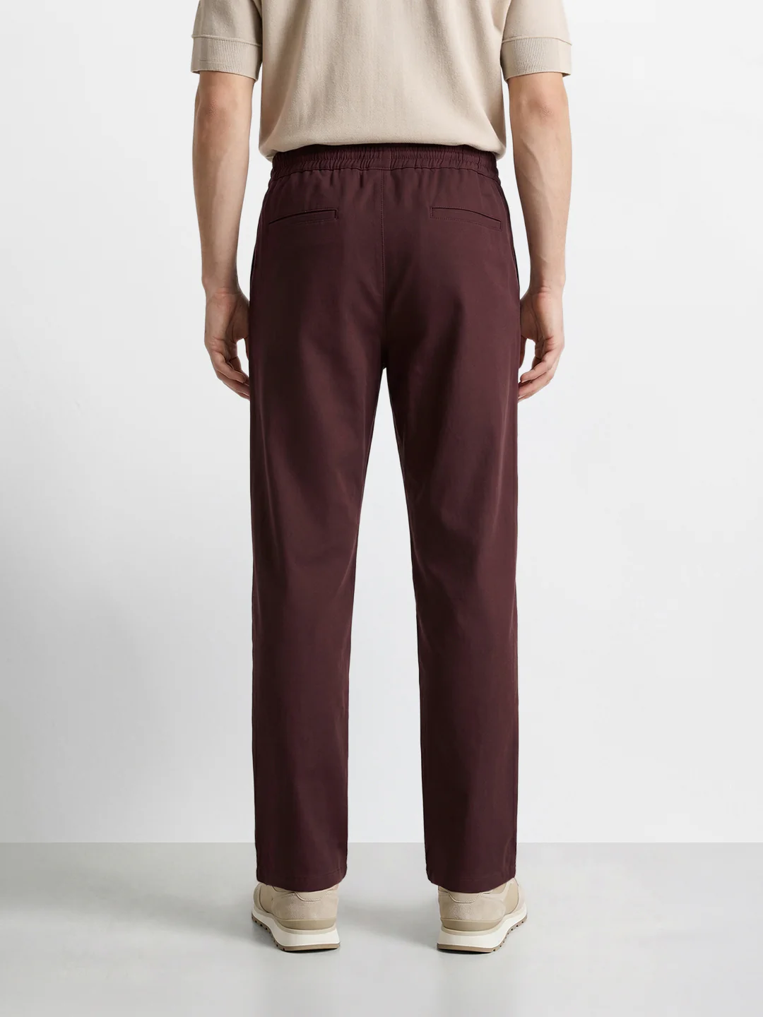 Men's Maroon Relaxed Fit Solid Casual Jogger - Image 5