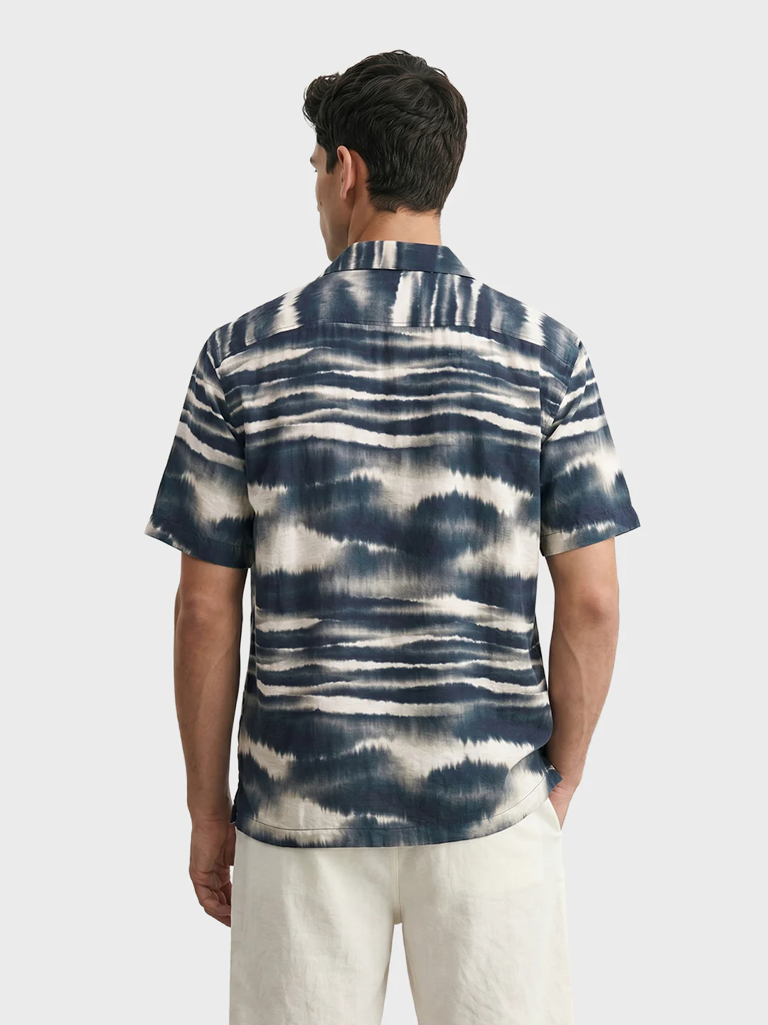 Men's Multicolor Relaxed Fit Printed Resort Wear Shirt - Image 5