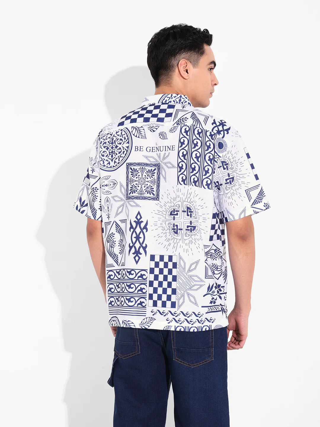 Men's Navy Blue Relaxed Fit Resort Wear Printed Shirt - Image 5