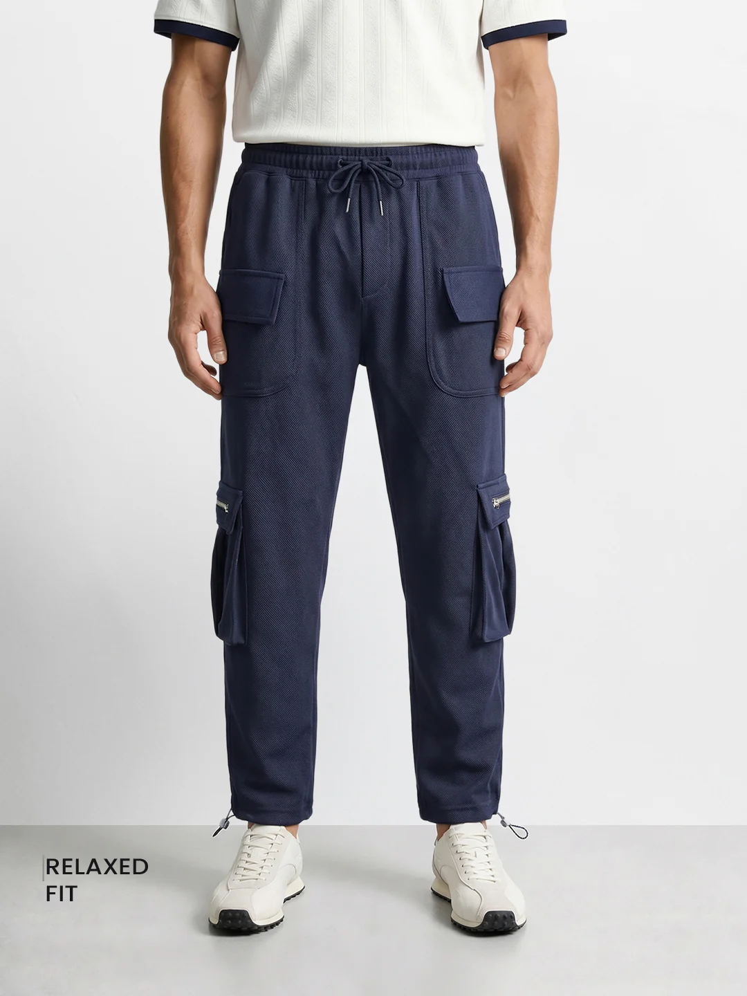 Men's Navy Blue Relaxed Fit Solid Street Wear Joggers - Image 2