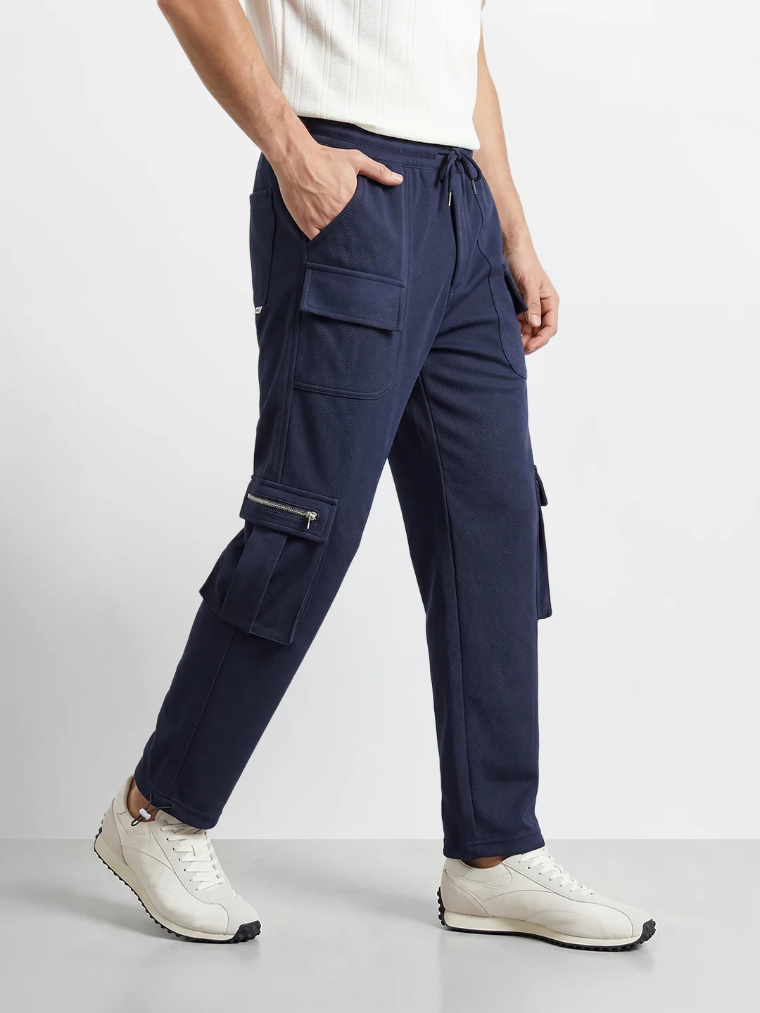 Men's Navy Blue Relaxed Fit Solid Street Wear Joggers - Image 3