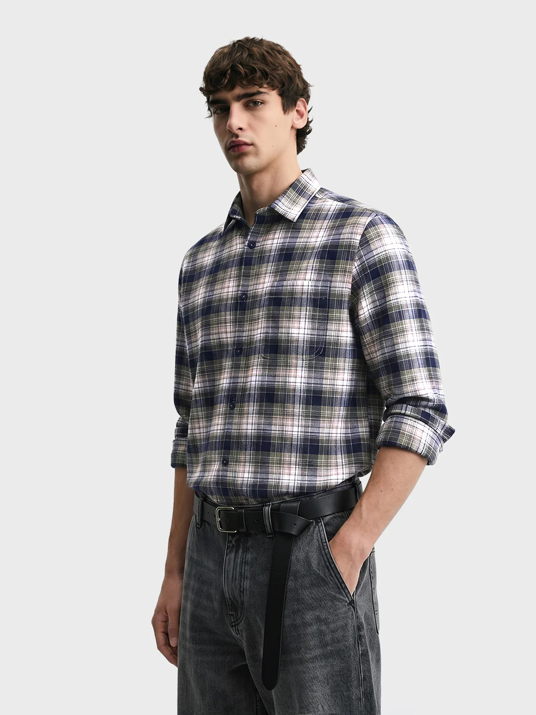 Men's Navy Blue Slim Fit Checkered Casual Shirt - Image 4