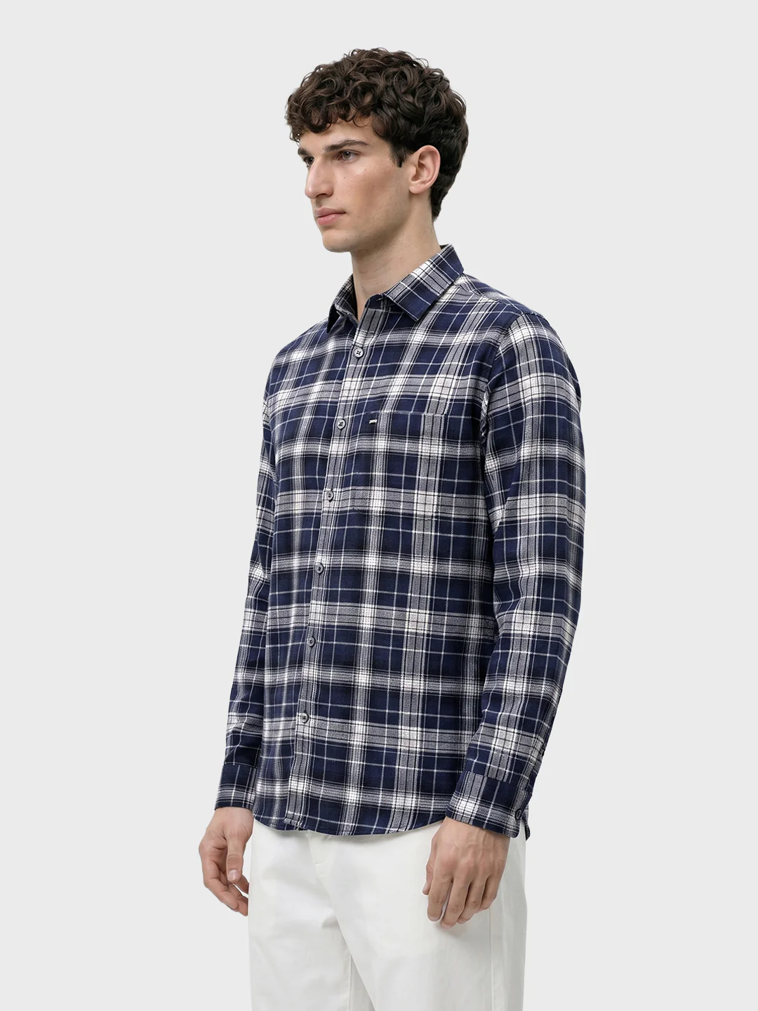 Men's Navy Blue Slim Fit Checkered Casual Shirt - Image 4