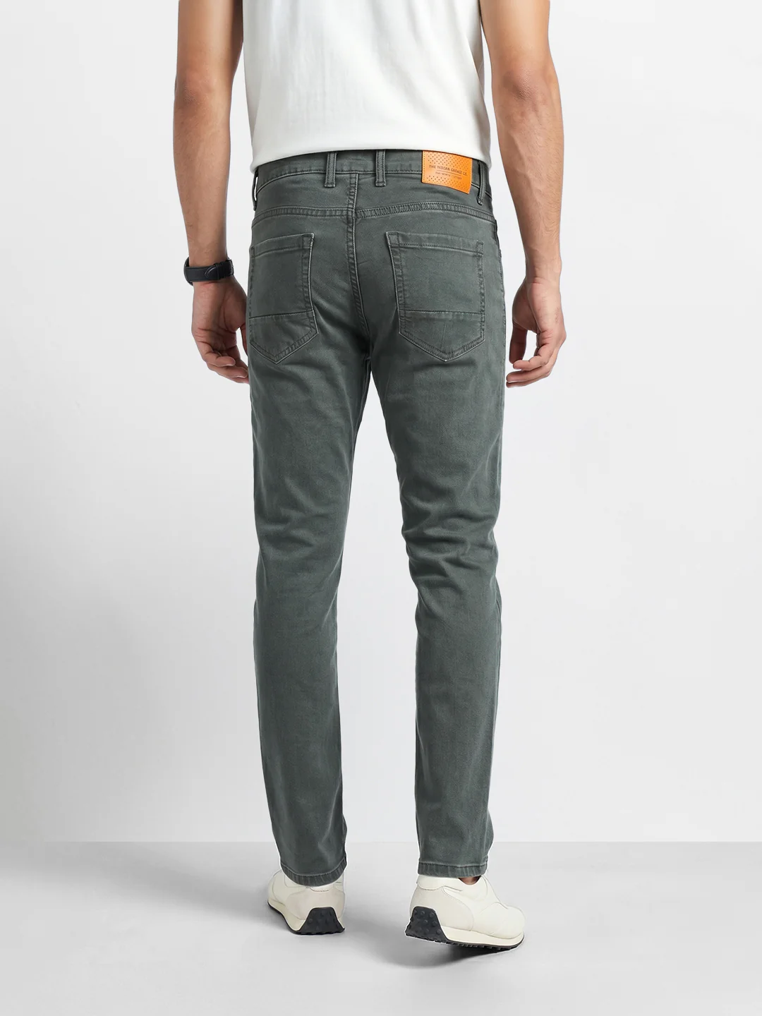 Men's Olive Slim Fit Solid Casual Jeans - Image 5