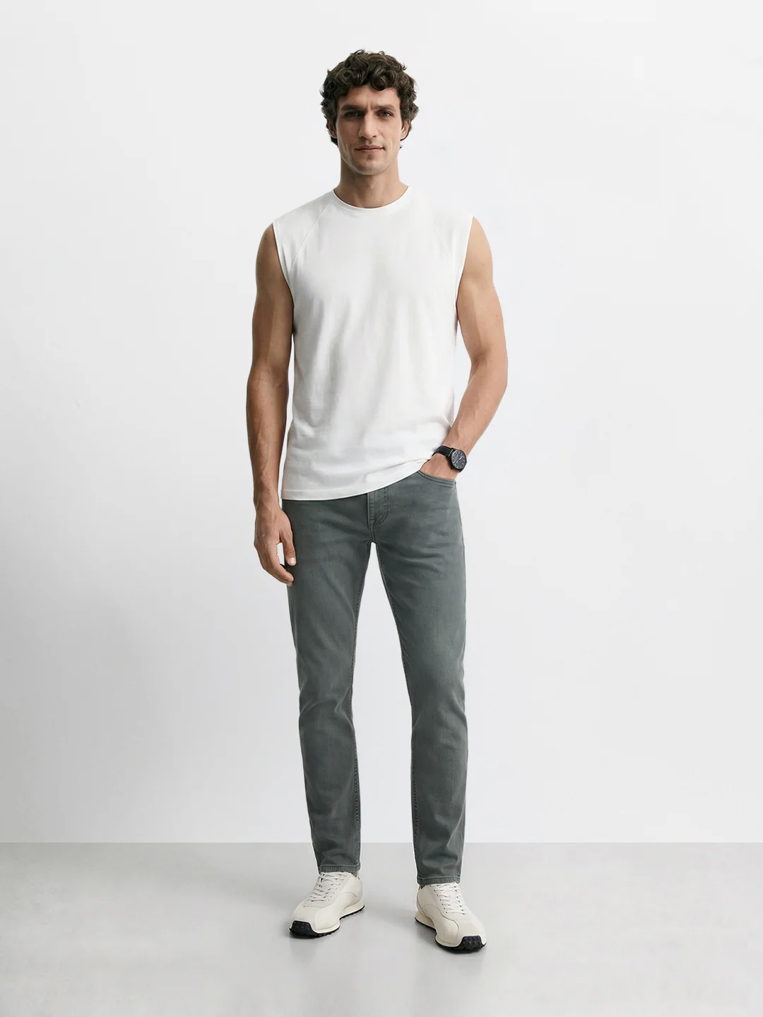 Men's Olive Slim Fit Solid Casual Jeans - Image 6