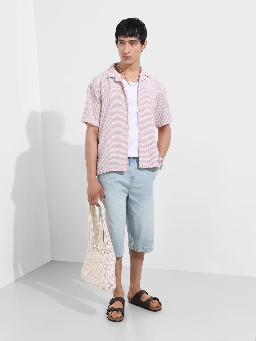 Men's Pink Relaxed Fit Resort Wear Textured Shirt - Image 4