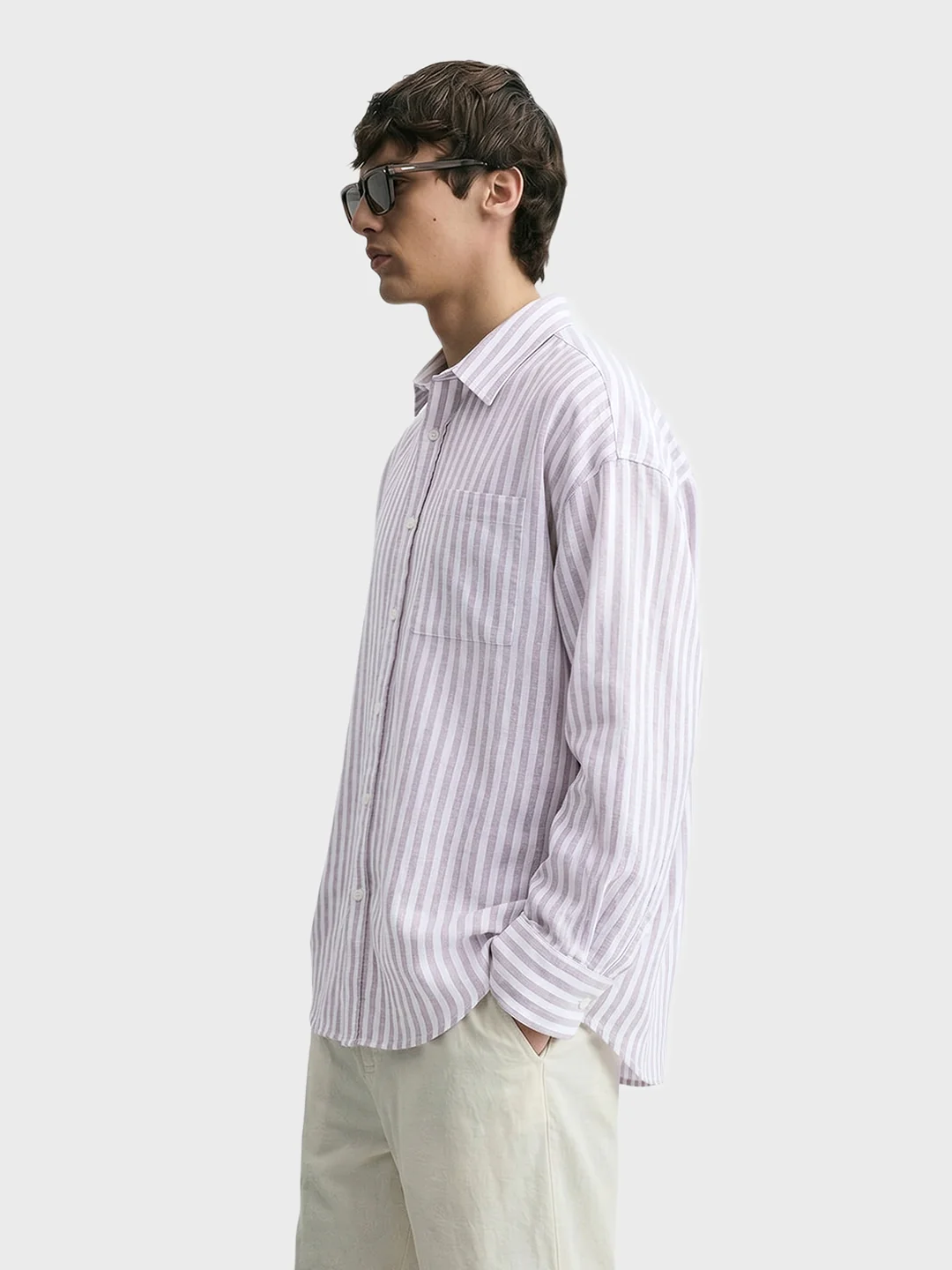 Men's Purple Super Relaxed Fit Vertical Stripes Casual Shirt - Image 4
