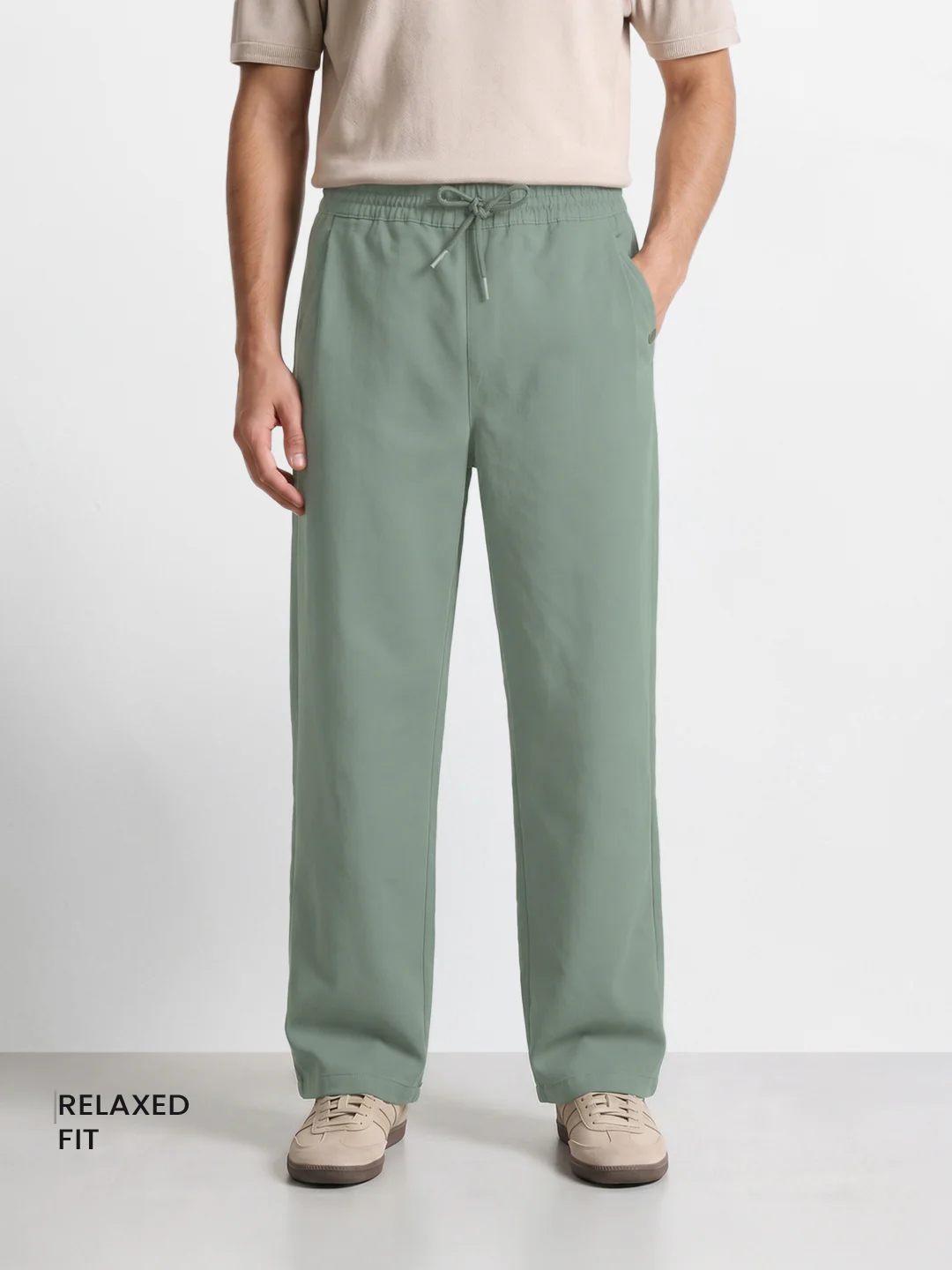 Men's Green Relaxed Fit Solid Casual Joggers - Image 2