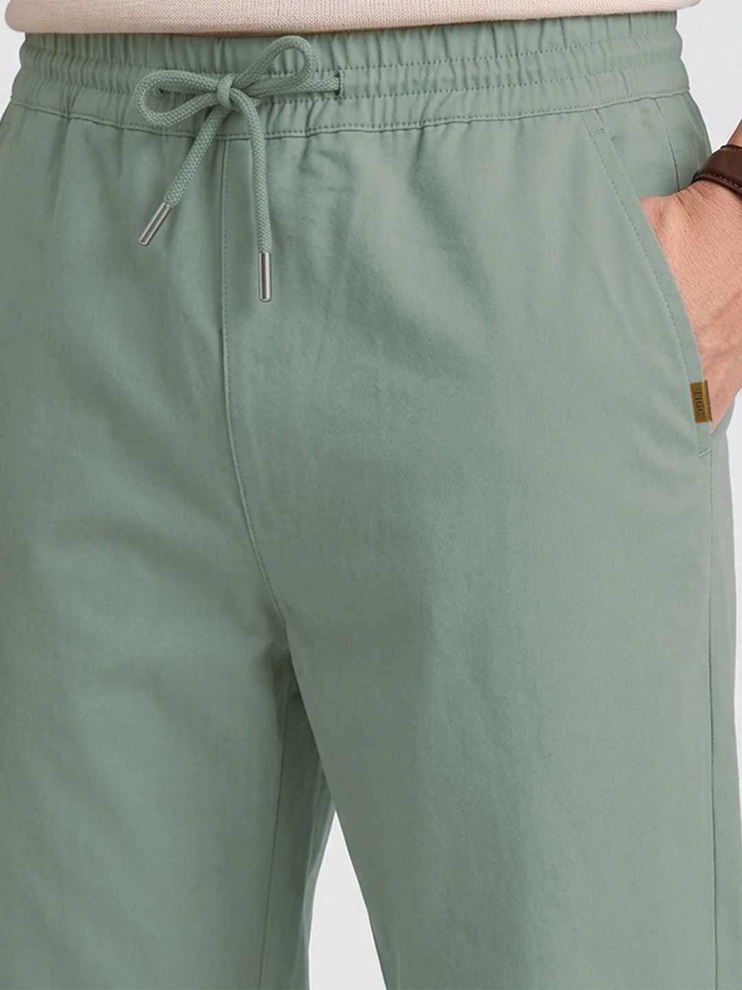 Men's Green Relaxed Fit Solid Casual Joggers - Image 3