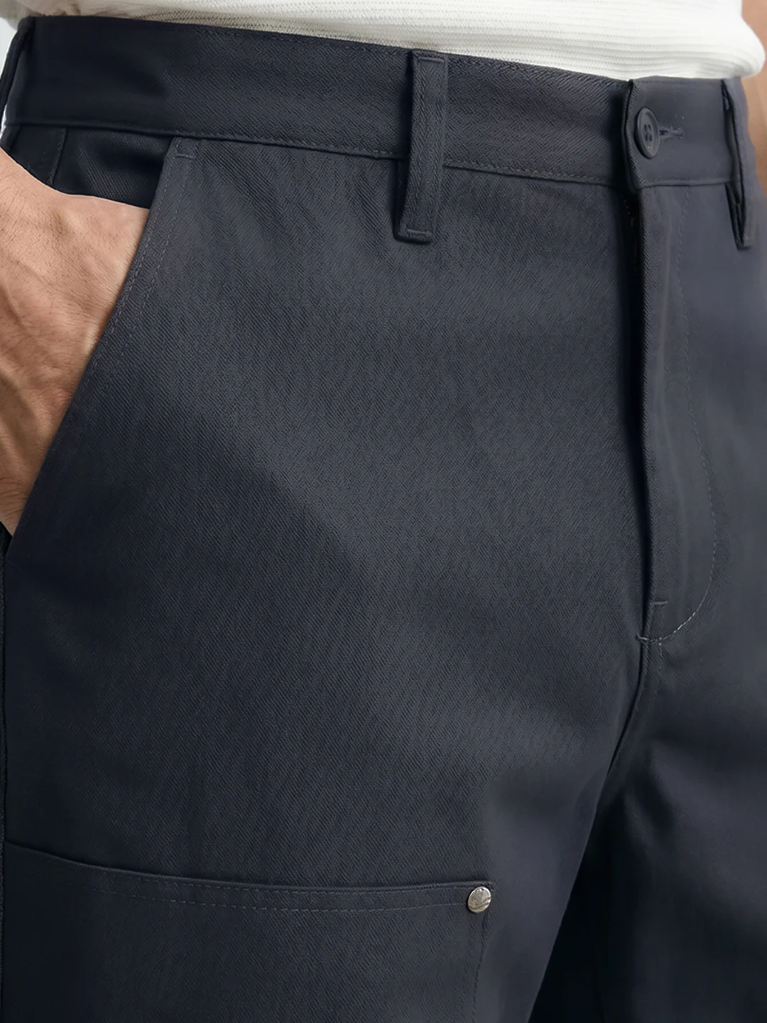 Men's Grey Baggy Fit Solid Utility Trousers - Image 3
