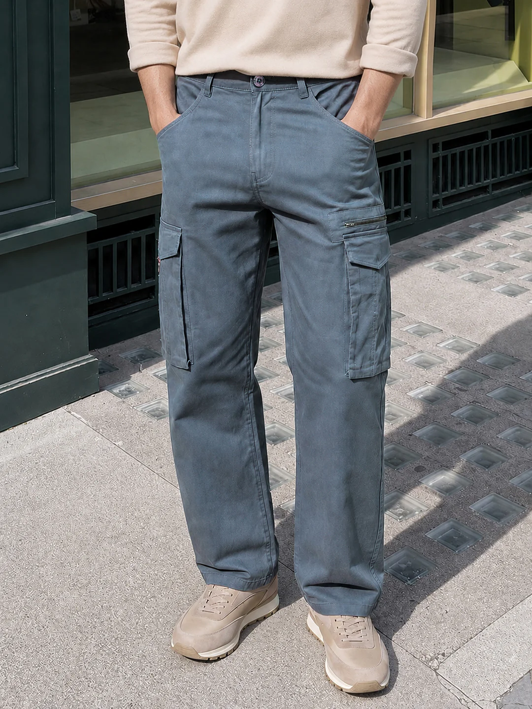 Men's Silver Relaxed Fit Solid Utility Cargo