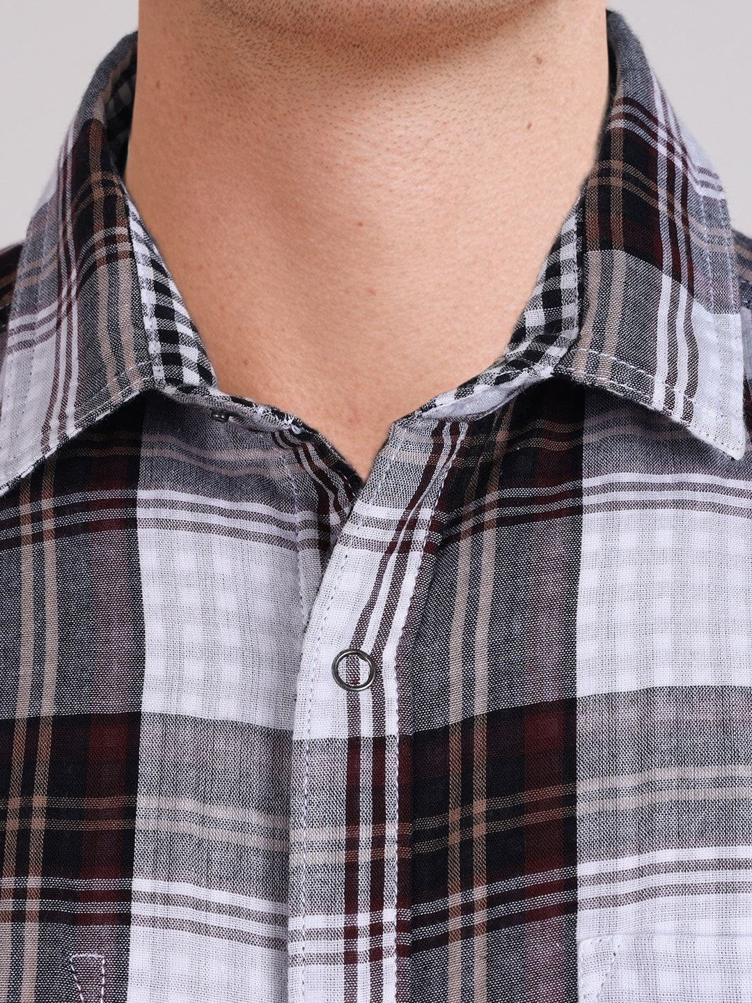 Men's White Regular Fit Checkered Casual Shirts - Image 3