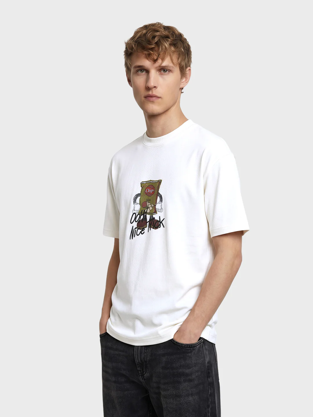 Men's White Relaxed Fit Graphic Printed Casual T-Shirts - Image 4