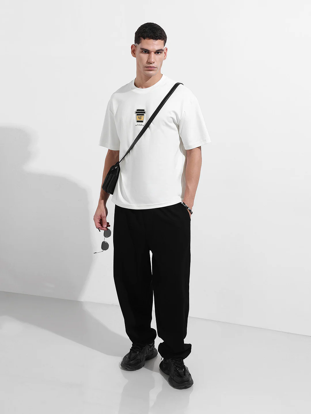 Men's White Relaxed Fit Printed 240 GSM Street Wear T-Shirt - Image 3