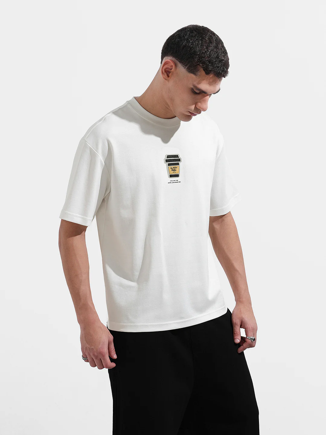 Men's White Relaxed Fit Printed 240 GSM Street Wear T-Shirt - Image 4