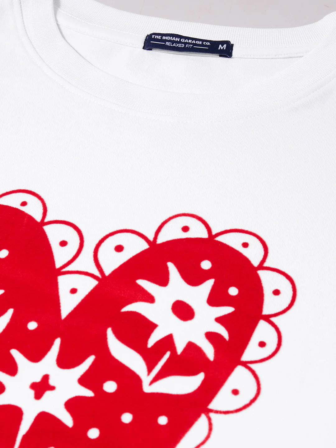 Men's White Relaxed Fit Graphic Printed Casual T-Shirt - Image 3