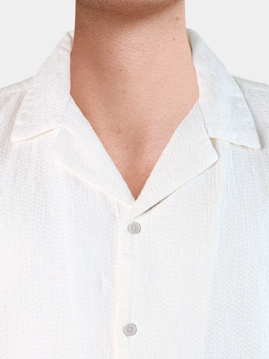 Men's White Relaxed Fit Solid Casual Shirt - Image 3