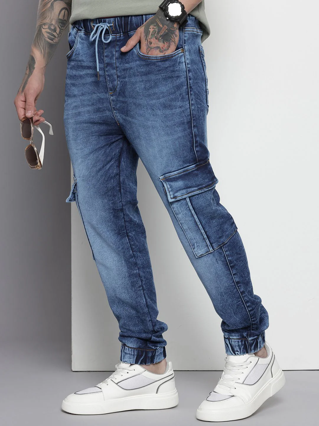 Men's Blue Regular Fit Solid Utility Jeans
