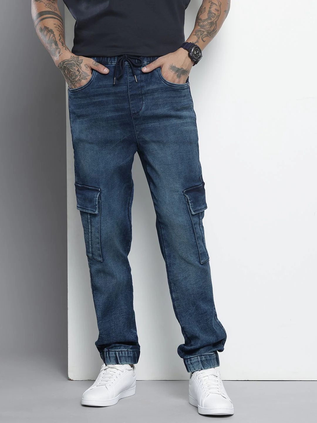 Men's Dark Blue Regular Fit Solid Utility Jeans