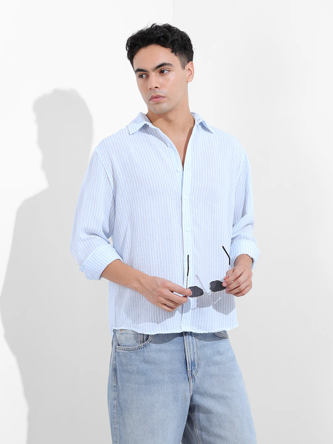 Men's Blue Relaxed Fit Striped Casual Shirt - Image 2