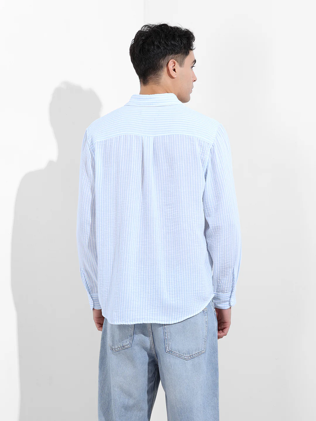 Men's Blue Relaxed Fit Striped Casual Shirt - Image 6