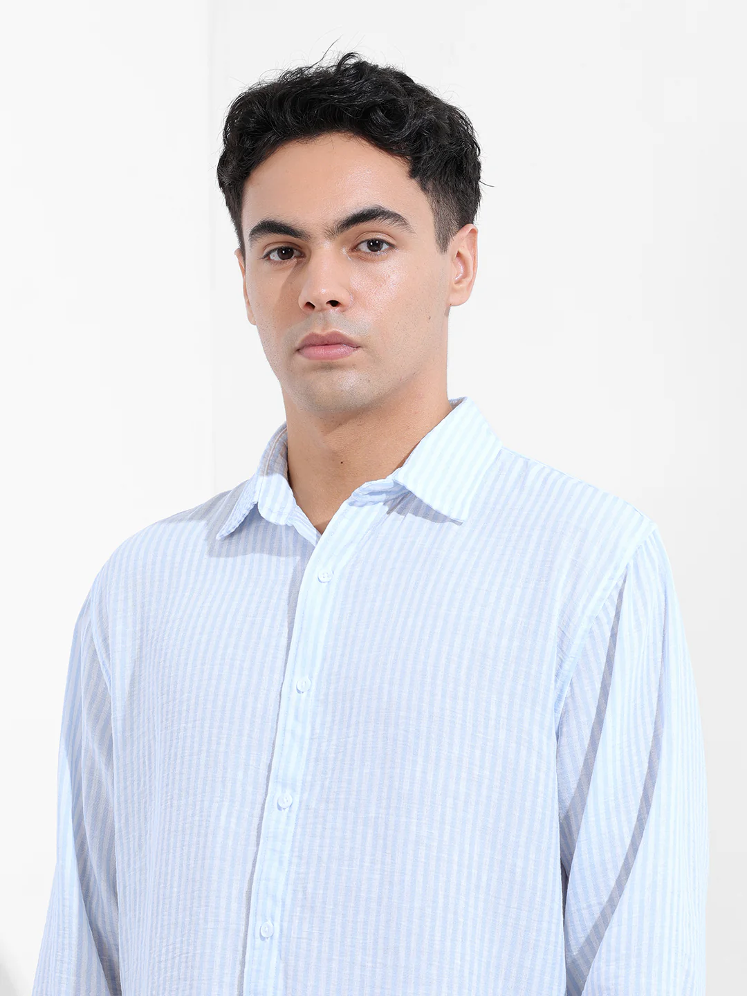 Men's Blue Relaxed Fit Striped Casual Shirt - Image 7