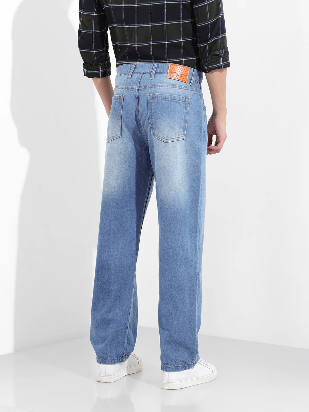Men's Blue Relaxed Fit The Eternity Series Jeans - Image 12