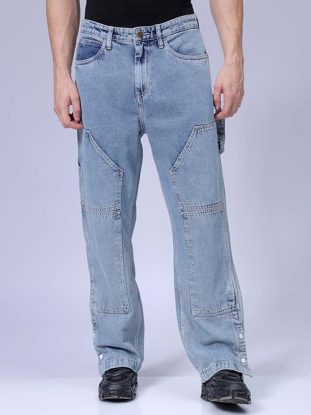 Men's Light Blue Relaxed Fit Patched Casual Jeans