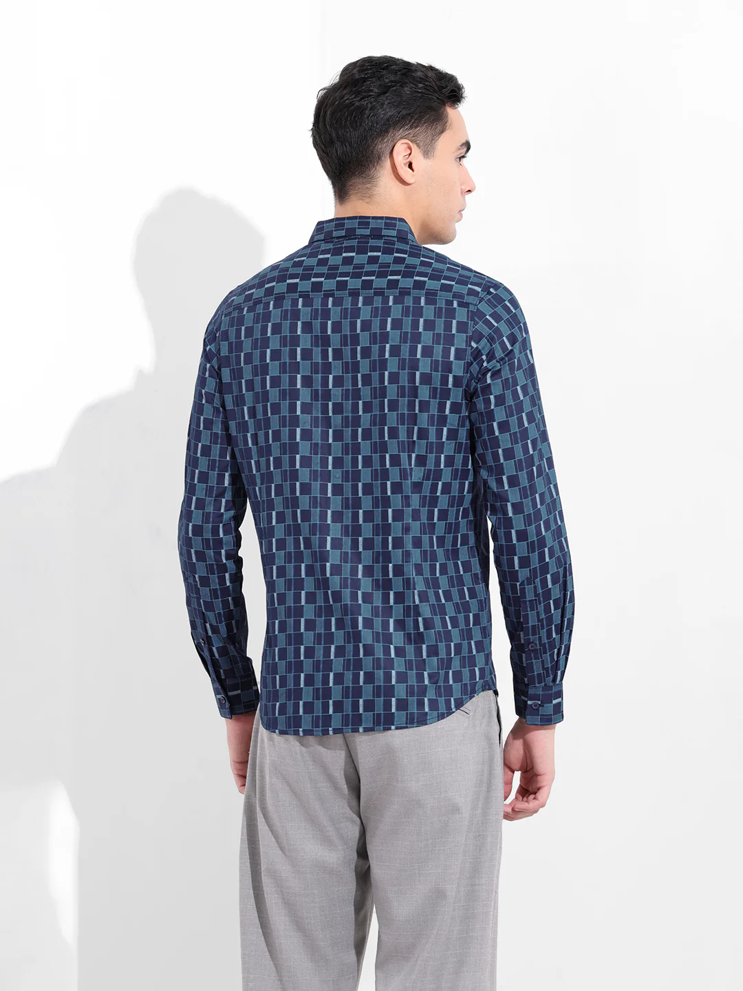 Men's Navy Blue Slim Fit Party Wear Shirt - Image 5